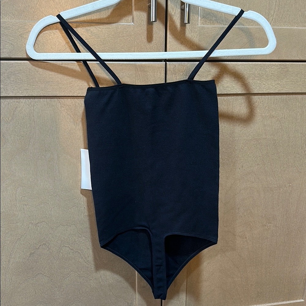 Good American Skinny Strap Seamless Body - Picture 4 of 12